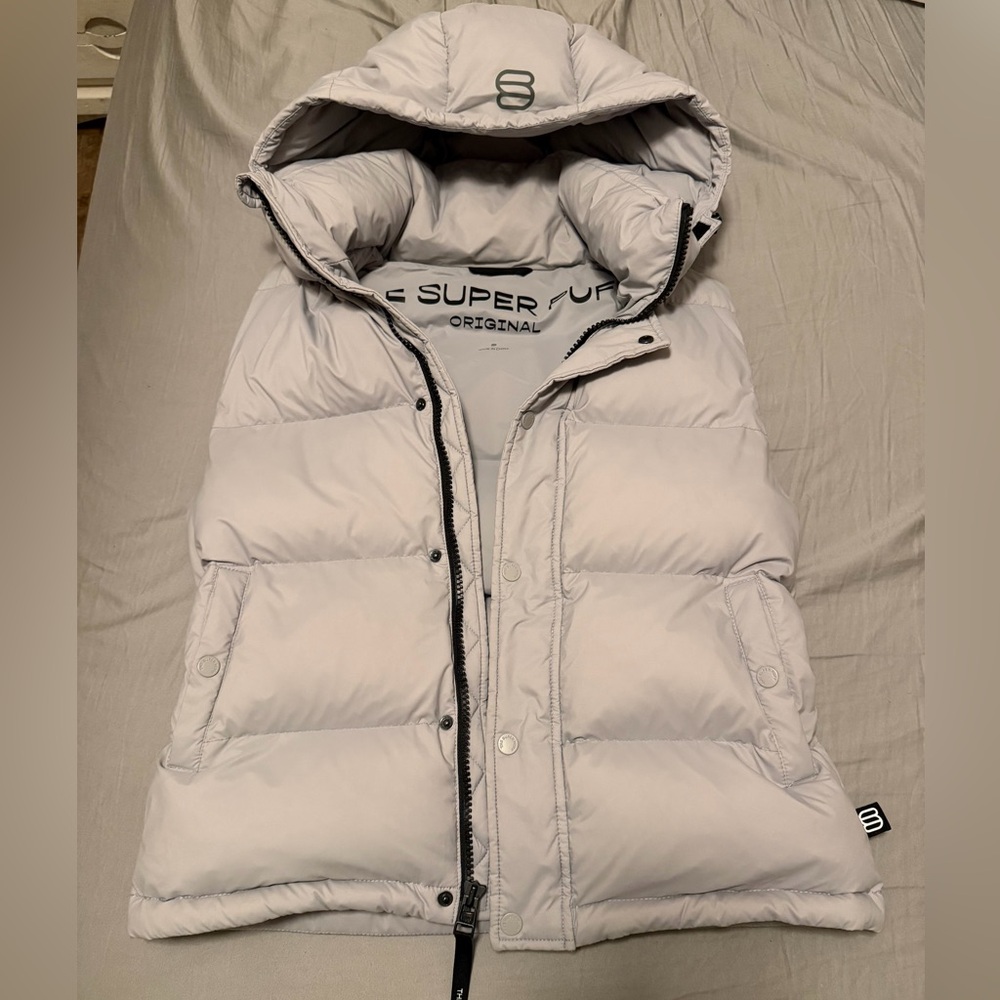Aritzia grey super puff vest - Picture 2 of 2
